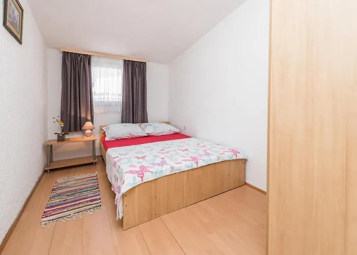 By The Sea - 19096 Vir